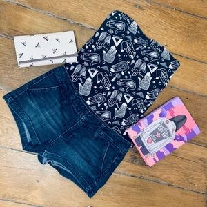 • Hurley Denim Shorts •